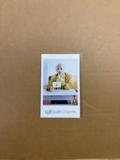 BUDDiiS FUMIYA 隣の席 後ろ