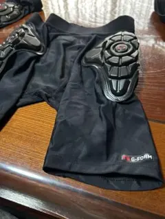 G-Form Pro-X3 膝・肘セット プロテクター ストライダー 子供用 - メルカリ