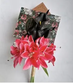 新品クラッチブーケ ブートニアブラックカラー ピンクリリー ウエディング 前撮り