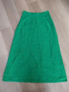 【NATURAL BEAUTY BASIC】タイトスカート