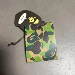 A BATHING APE カモフラージュ柄 タグ
