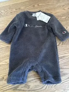 新品タグ付⭐︎Champion ボアロンパース 70サイズ グレー