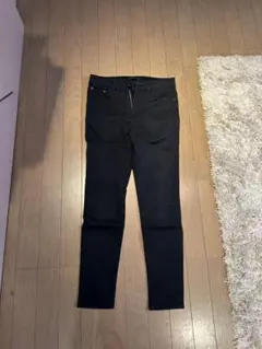 ブラック スキニーパンツ JEANASIS
