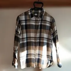 UNIQLO シャツ