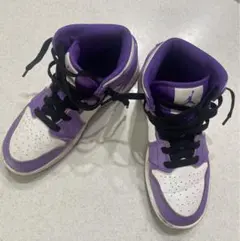 ナイキ GS エアジョーダン1ミッド 