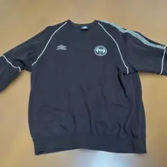 Umbro ブラック スウェット トレーナー