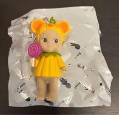 Item thumbnail for item 0cc41323-9863-4c3e-b541-8c9fe6db1fc6