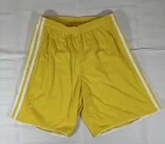 アディダス　イエロー ハーフパンツ サイドストライプ