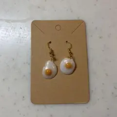 目玉焼きデザイン ピアス