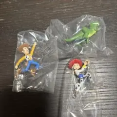 【新品】トイストーリー　ゆらゆらつながるマスコット　3セット