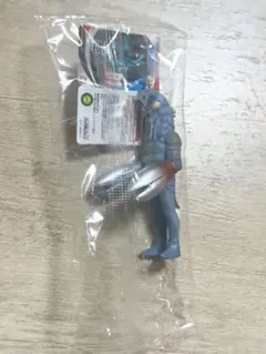 【匿名配送】ウルトラソフビシリーズ　ミニチュアスイングマスコット　バルタン星人