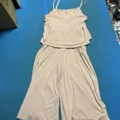 UNIQLO Vneck SleeveLess All In One ‼️