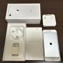 iPhone8 256GB シルバー SIMフリー バッテリー100% 付属品有
