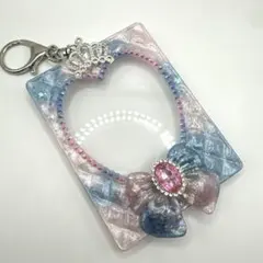 Item thumbnail for item db816203-700b-4760-a1aa-4ca12d4c51fe