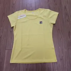 FILA　美品　T シャツM　黄色山吹色