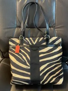 COACH コーチ　トートバッグ　ゼブラ柄