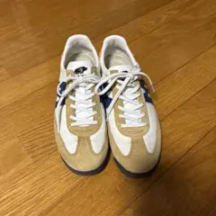 KARHU スニーカー ホワイト ベージュ オレンジのサムネイル