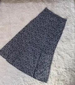 小花柄ロングスカート XL 黒 フレア 背面ゴム 体型カバー 春夏 GU