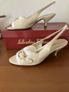 Salvatore Ferragamo パンプス 6 1/2 D