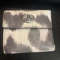 Vivienne Westwood 三つ折り財布 レオパード柄のサムネイル
