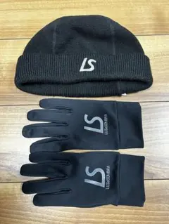 ルースイソンブラ ウェア