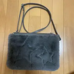 グローバルワーク⭐︎星柄ファーショルダーバック