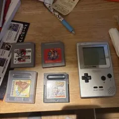 ゲームボーイカセットと本体
