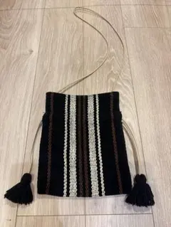 Lilas Cambellのポシェットのサムネイル