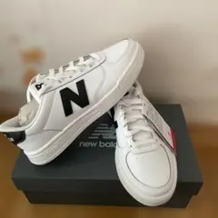 New Balance ホワイト ブラック スニーカー　#1112