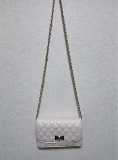 レザーチェーンバッグ