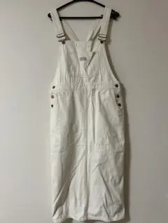 Item thumbnail for item e32cbf5d-3932-470b-a01e-4856253f6436