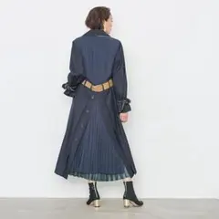 AMERI BACK PLEATS LAYEREDCOAT ネイビーのサムネイル