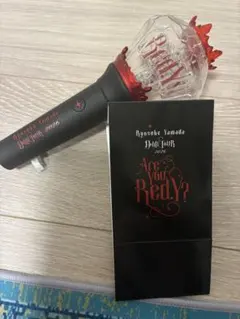 山田涼介 ペンライト 2026 AreYouRed.Y? メッセージあり - メルカリ