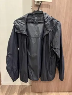 UNIQLO ポケッタブルUVカットパーカ311-449613 ブラック