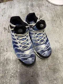 NIKE スニーカー　AIR MAX