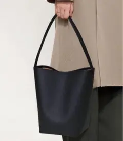 縦型トートバッグ