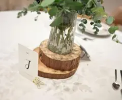 【美品】テーブルナンバー（カードクリップ付き）結婚式向け