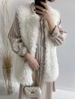 【新品】Edit sheen プードルファーベスト アイボリー　エディットシーン