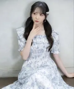 evelyn スクエアフリル花柄OP ピンクベージュ