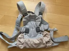 ベビービョルン　ベビーキャリア ONE KAI Air シルバー