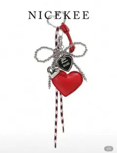 ハート型レザーキーホルダー　キーリング　じゃらじゃらキーホルダー　レッド