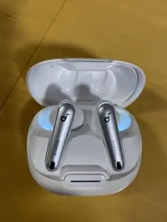 アンカー soundcore Liberty 4 NC ホワイト