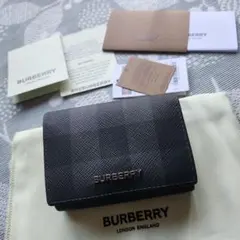 美品　BURBERRY ブラック 三つ折り財布