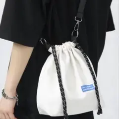 ショルダーバッグ　巾着袋　ミニバッグ　ホワイト　新品未使用 ユニセックス
