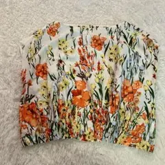 美品⭐︎MACPHEE マカフィー花柄 フレンチスリーブ　TOMORROWLAND