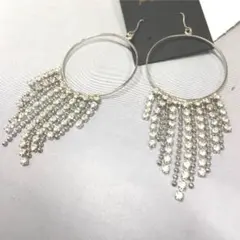 Item thumbnail for item 0538cd9a-5000-45be-8c7f-5280e3ffb48e