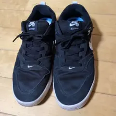 Nike SB Alleyoop ブラックスニーカー