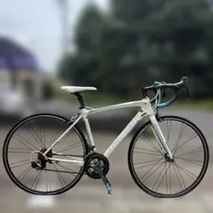 Bianchi カーボンロードバイク2016 INTENSO Tiagraのサムネイル