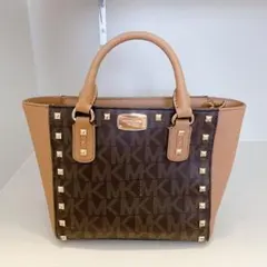 ◆美品◆ MICHAEL KORS　スタッズ付きクロスボディ