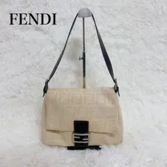 【美品】FENDI フェンディ マンマバケット　正規品　アイボリー　ズッカ柄